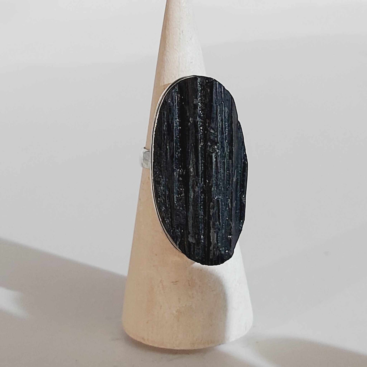 Black Tourmaline Psychic Protection Ring US 7.5 (E1627)