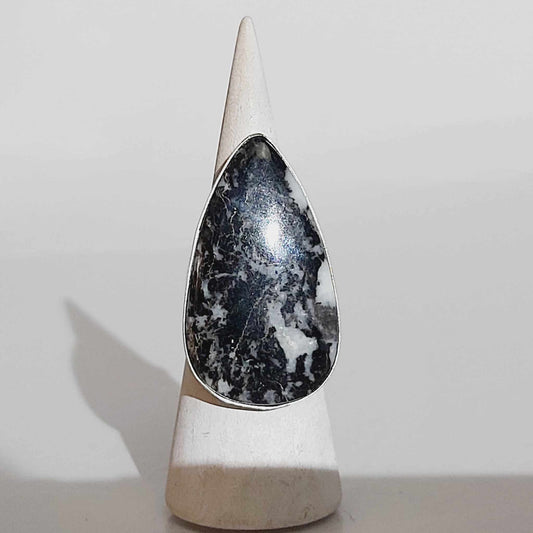 White Buffalo Turquoise Gemstone Ring Size US 8 (E1650)