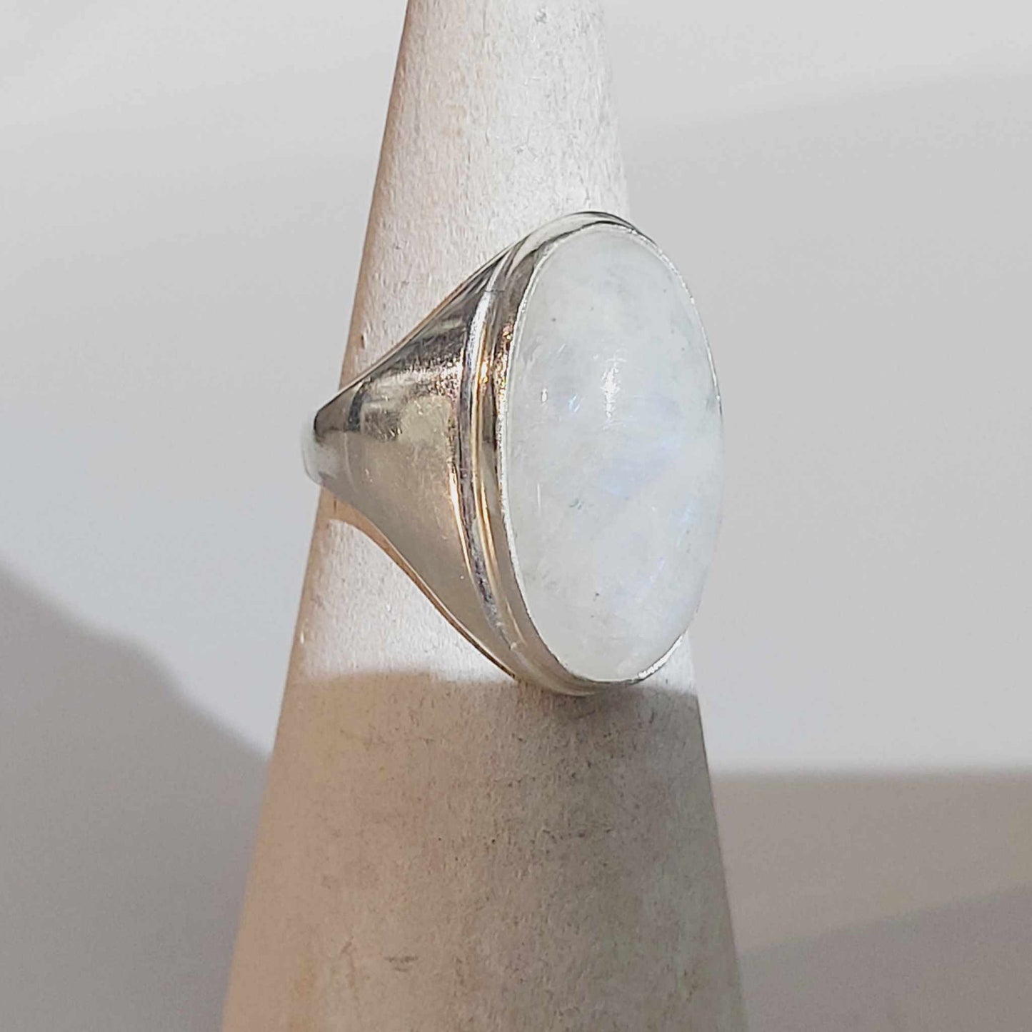 Free Spirit Rainbow Moonstone Ring Size US 8 (E1673)