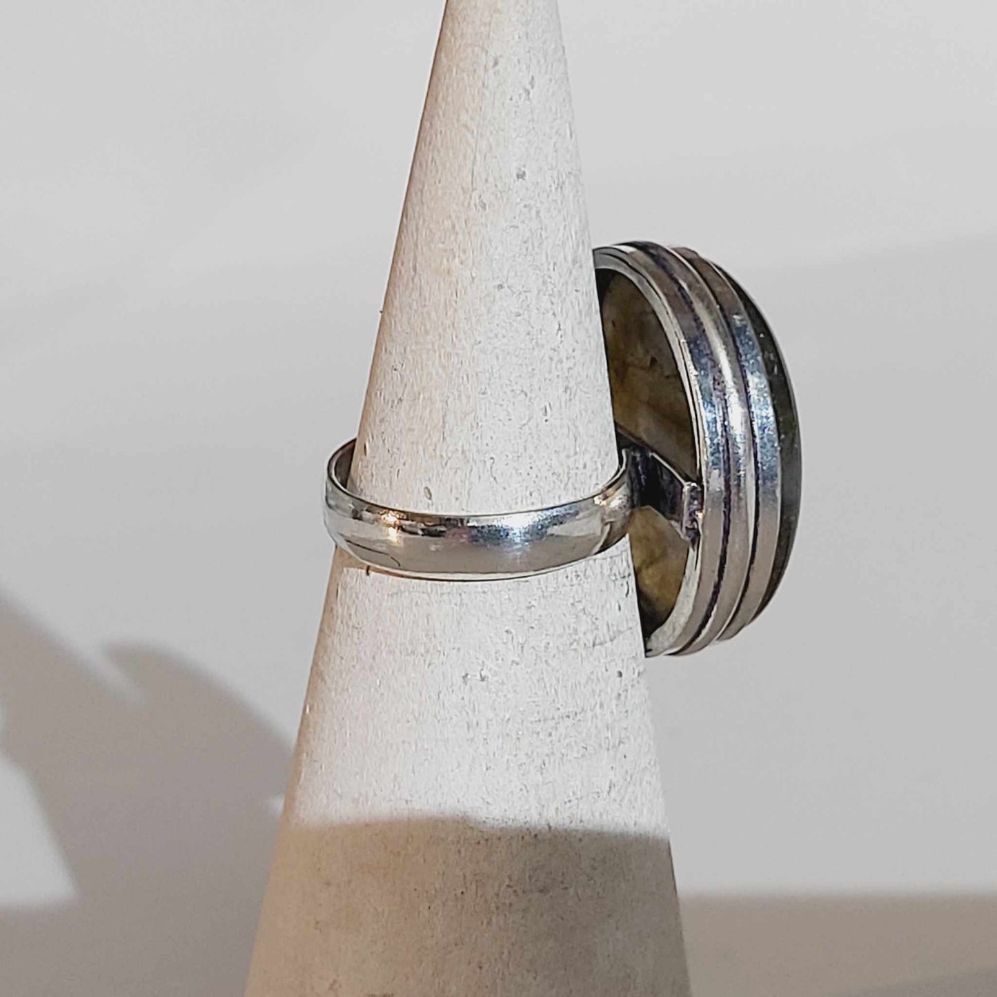 Labradorite Protection Gemstone Ring US 7 or UK N (E1728)