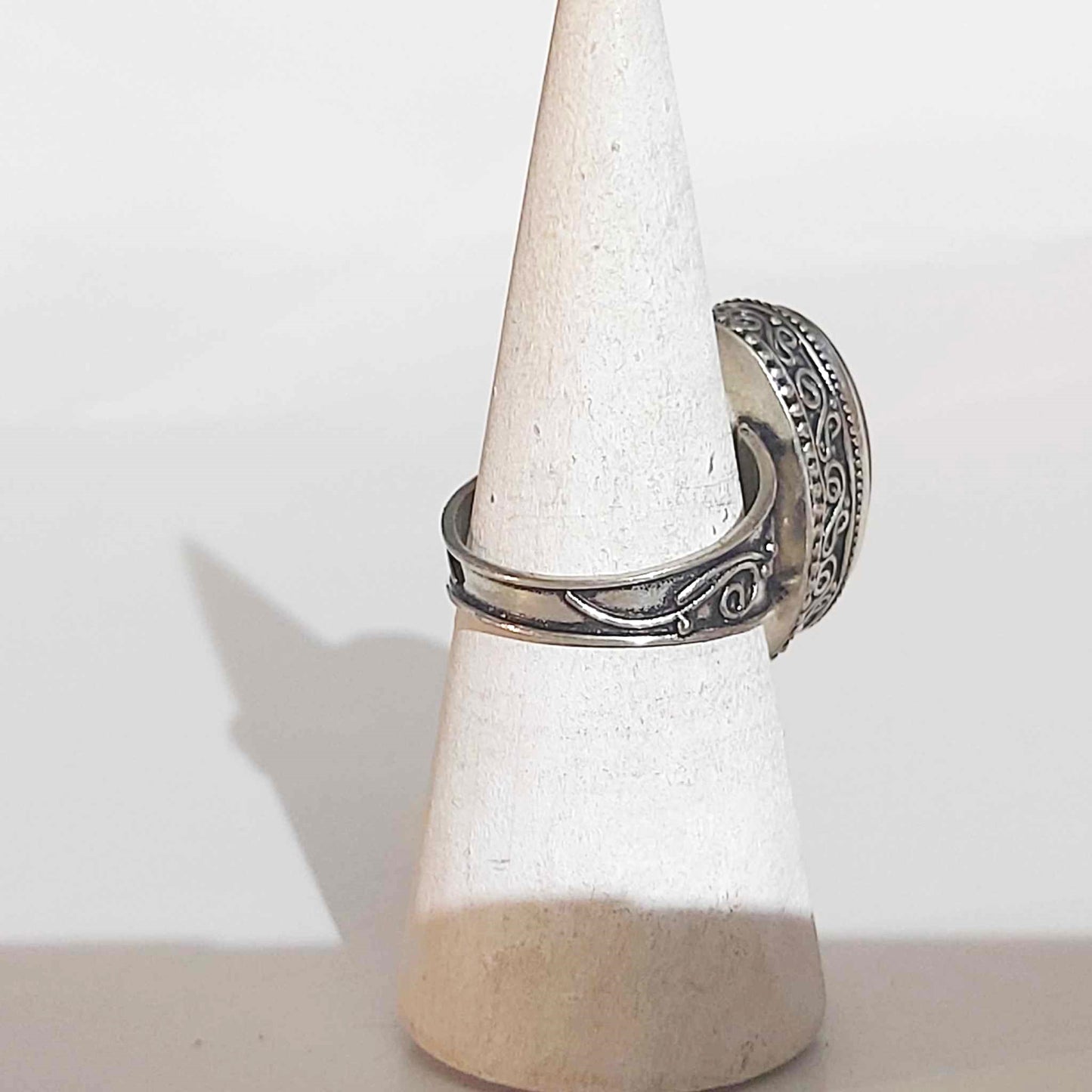 Labradorite Protection Gemstone Ring US 9.5 or UK R (E1737)