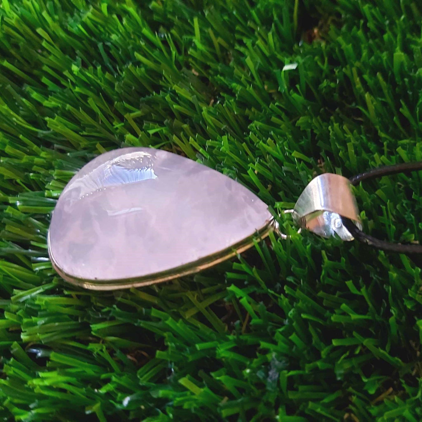 Rose Quartz True Love Gemstone Pendant (E2524)