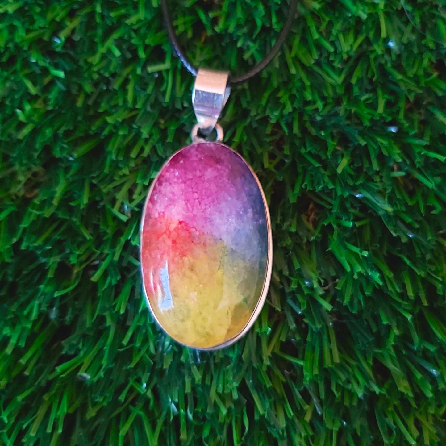 Rainbow Agate Grounding Gemstone Pendant (E2537)