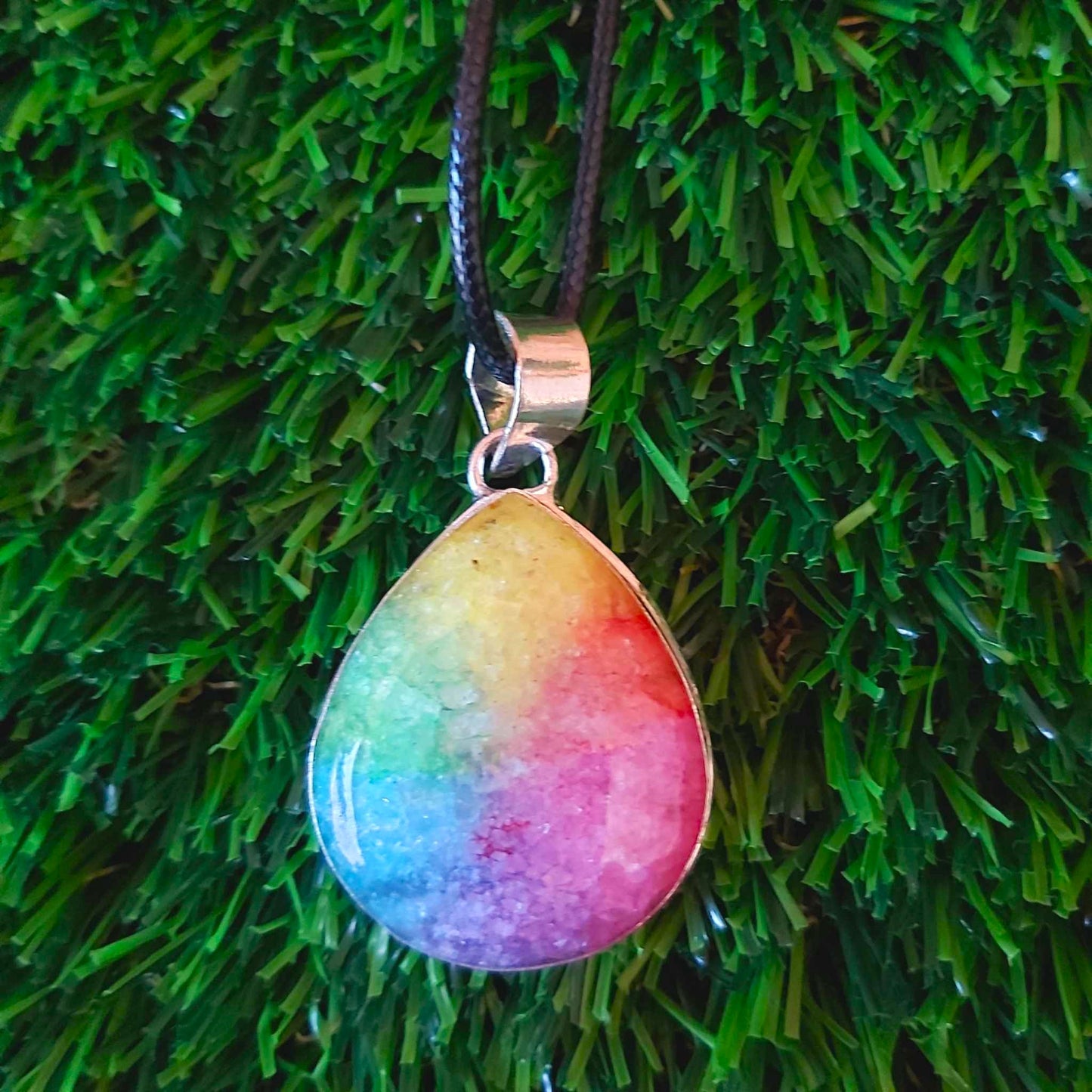 Rainbow Agate Grounding Gemstone Pendant (E2539)