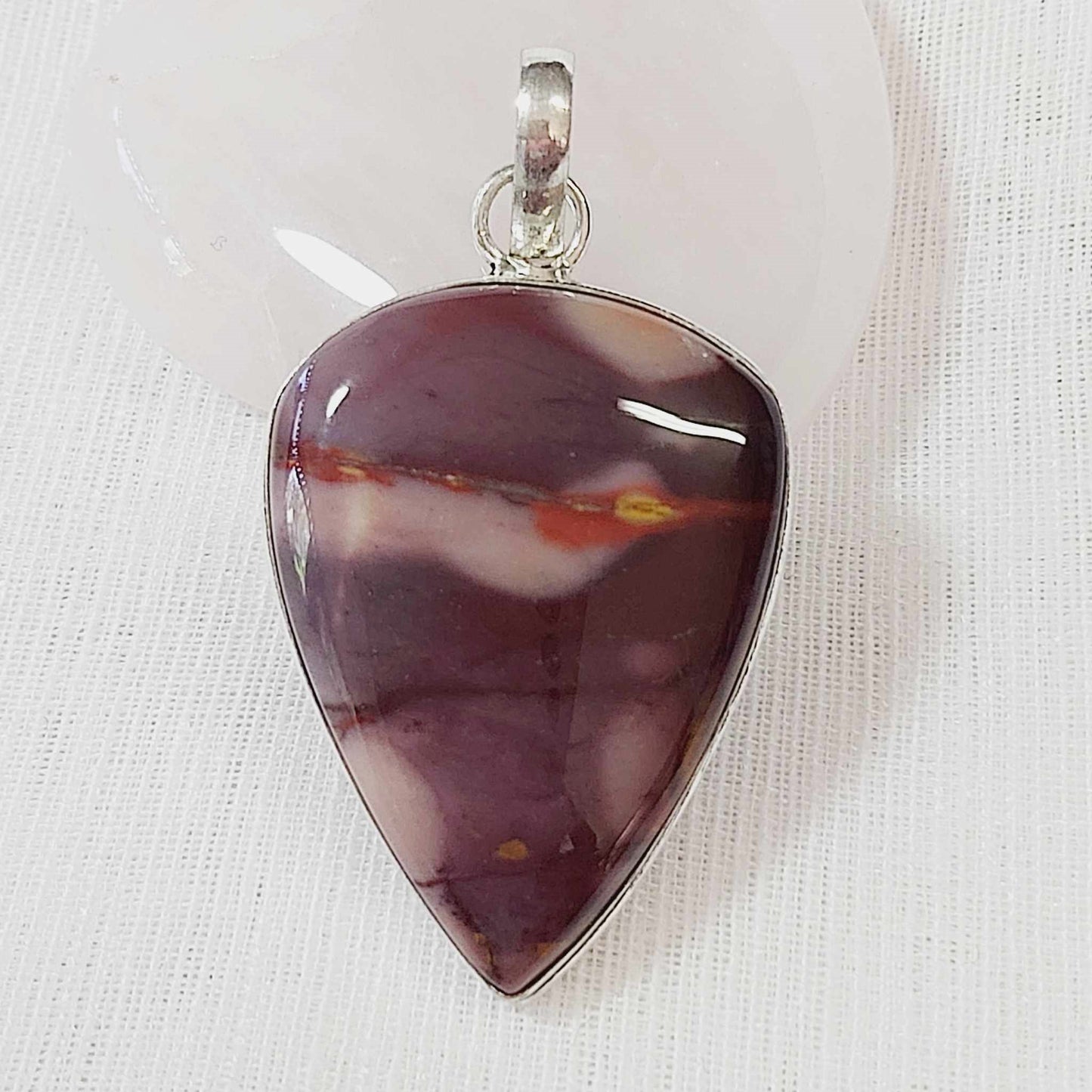 Mookaite Australian Gemstone Crystal Pendant (E714)