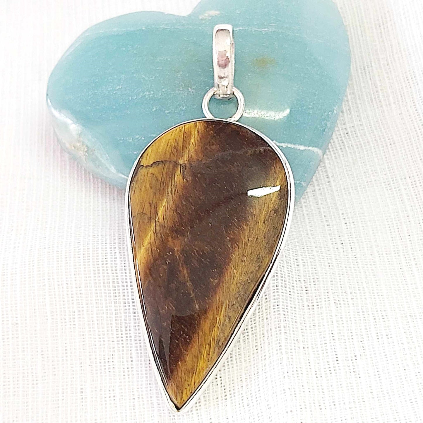 Tiger Eye Gemstone Crystal Pendant (E837)