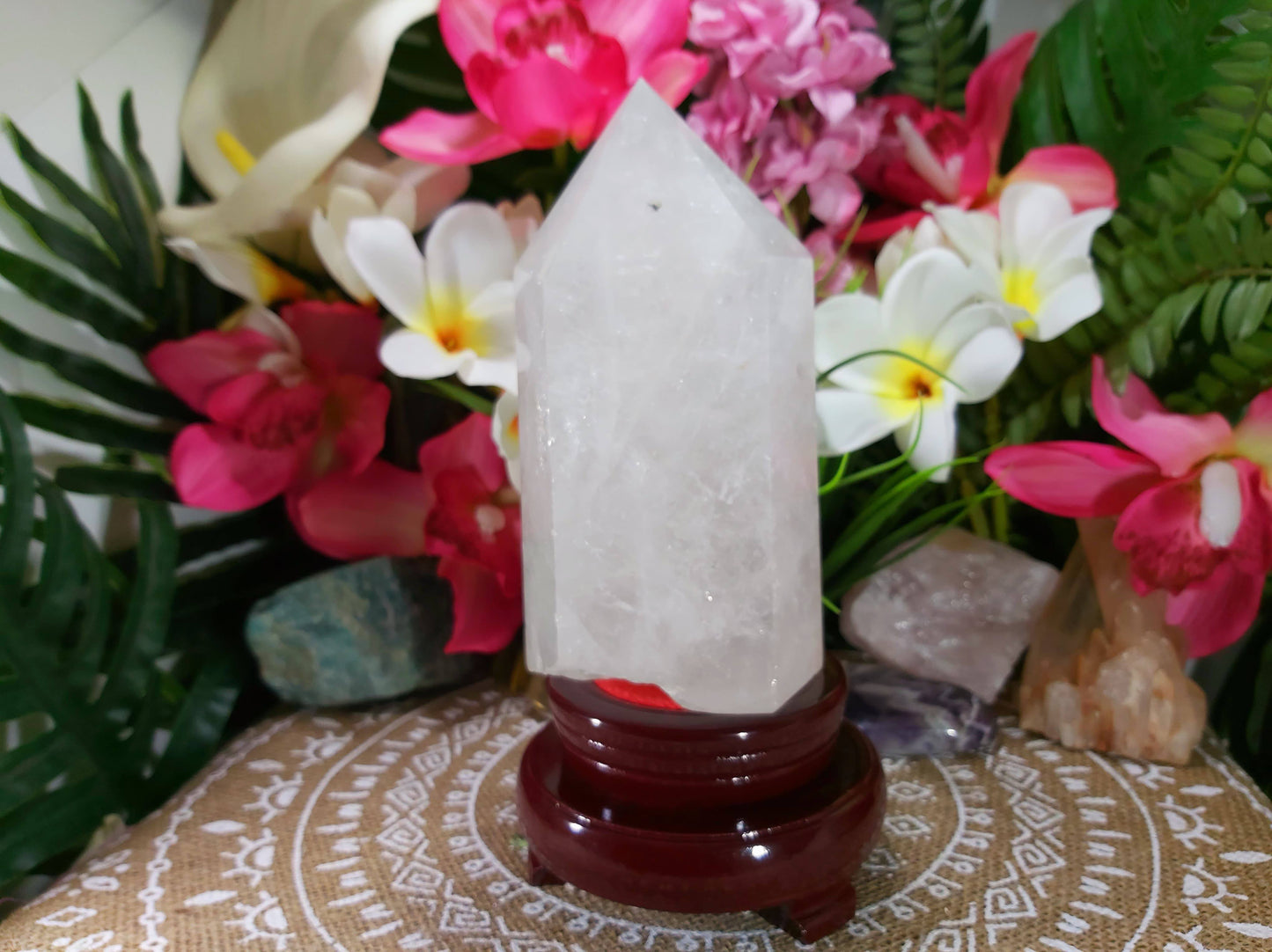 Clear Quartz Crystal 1006 gms (GEM17)