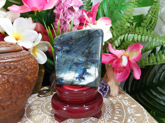 Labradorite Crystal 800 gms (GEM33)