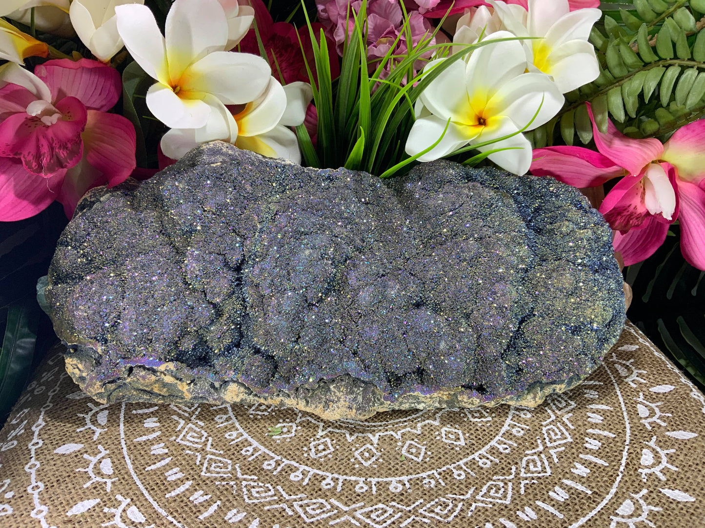 Agate Druzy Crystal 1965 gms (GEM39)