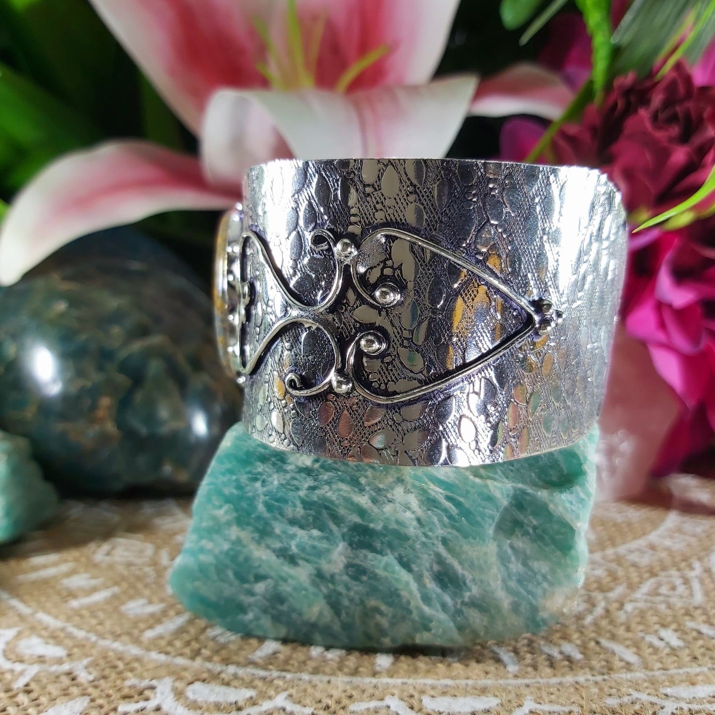 Agate Stability Bangle Bracelet (B128)