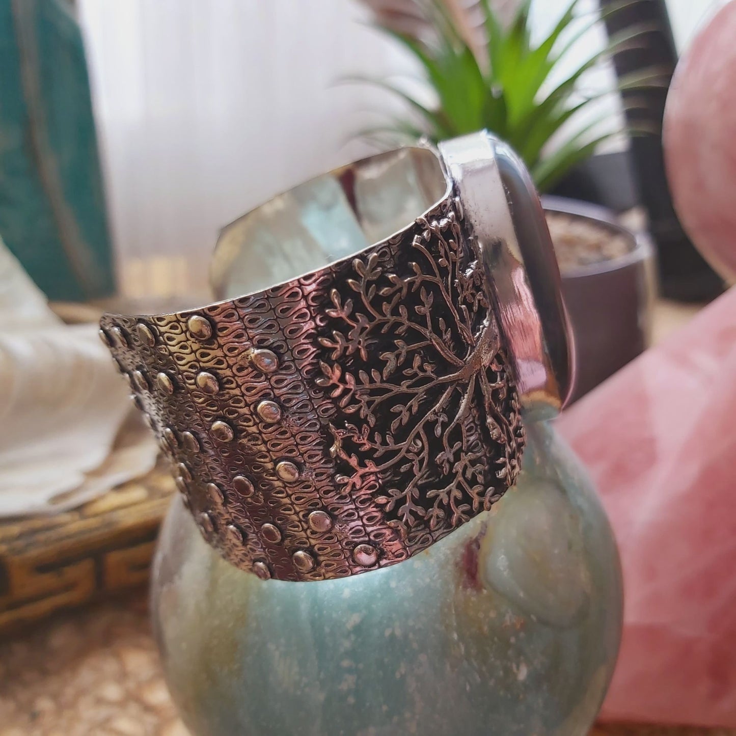 Black Lace Onyx Self-Confidence Bangle Bracelet (B164)