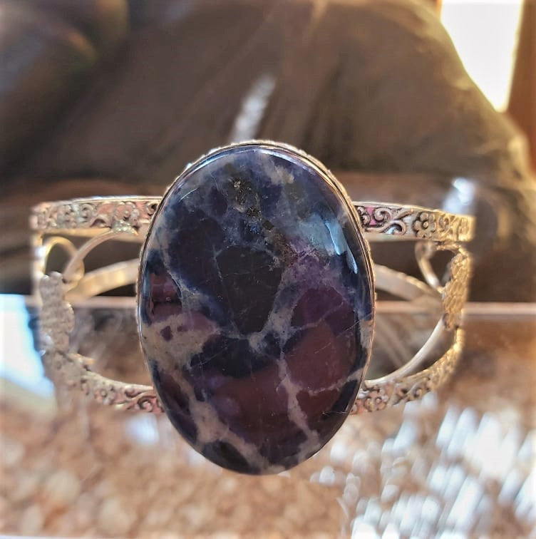Sodalite Intuition Gemstone Bangle Bracelet (B193)