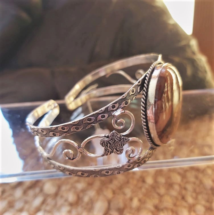 Agate Stability Bangle Bracelet (B205)