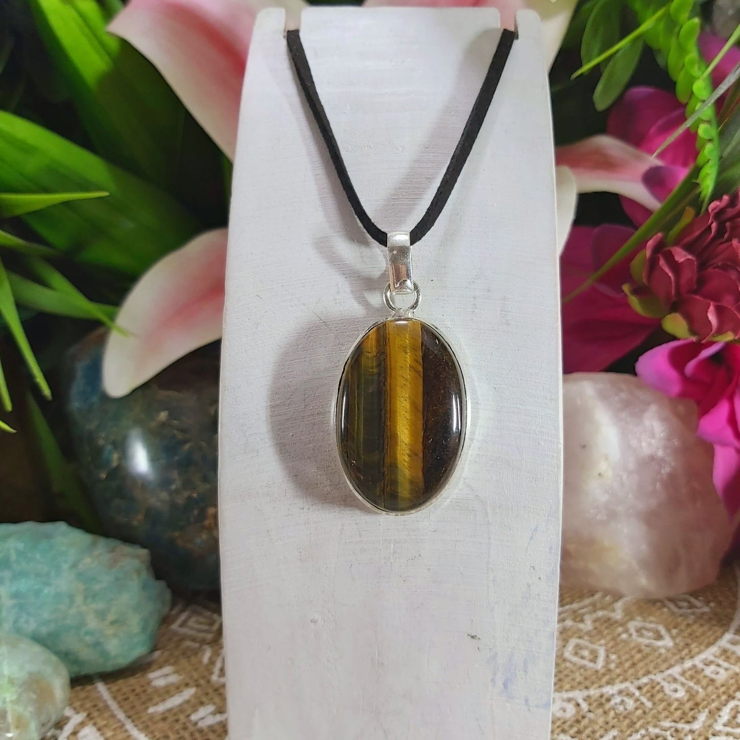 Tiger Eye Earth Star Gemstone Pendant (E1151)
