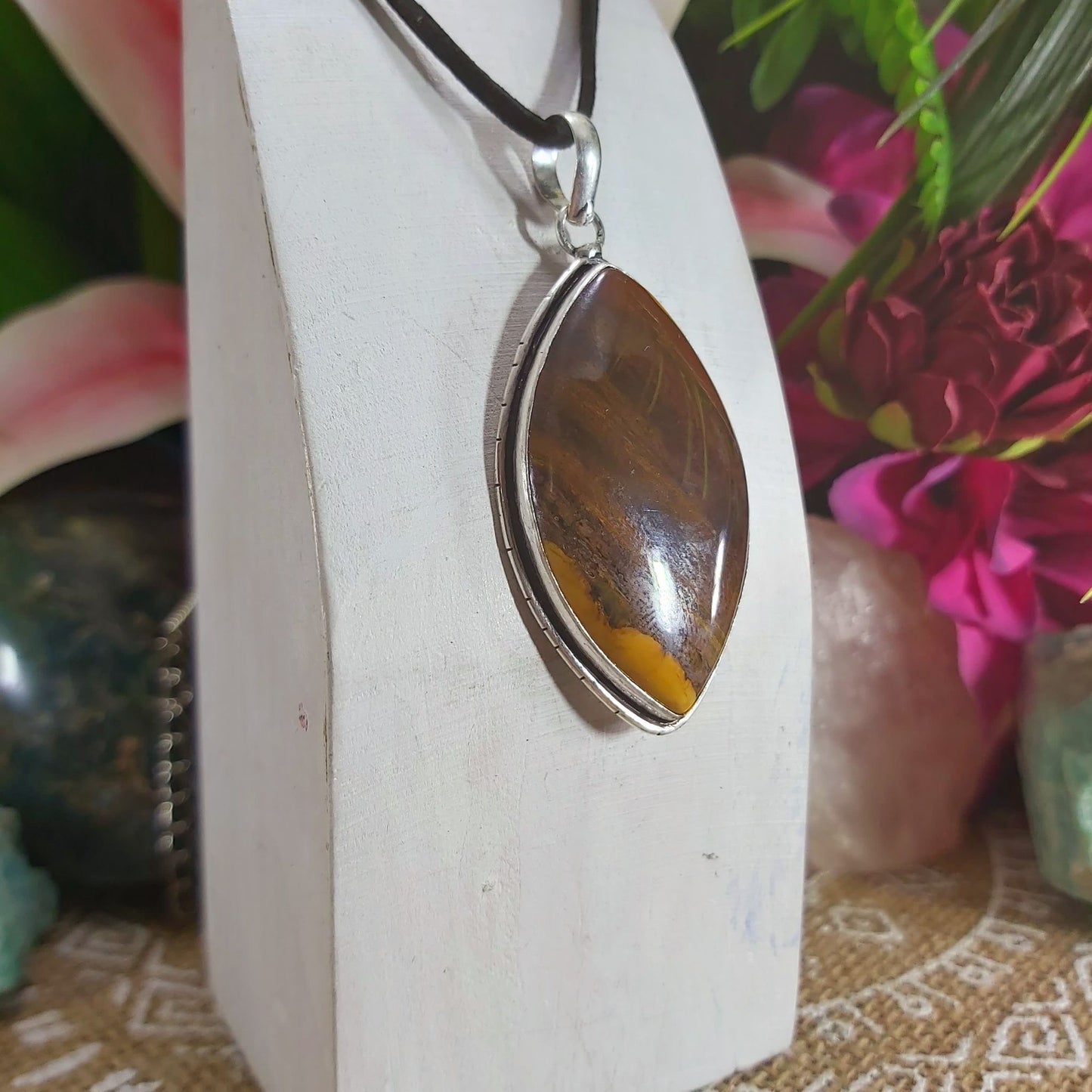 Tiger Eye Earth Star Gemstone Pendant (E1152)