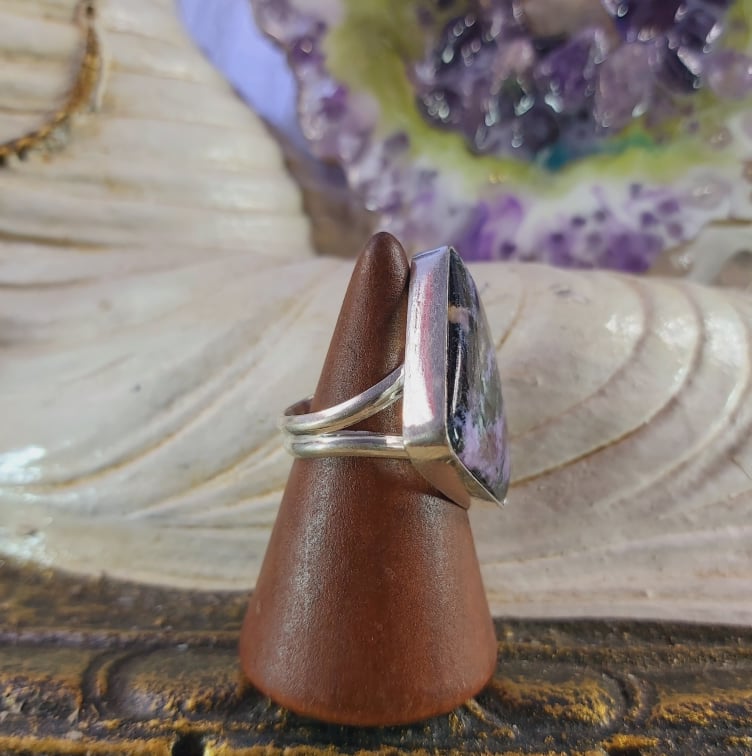 Charoite Spiritual Path Gemstone Ring Size US 7 (E1579)