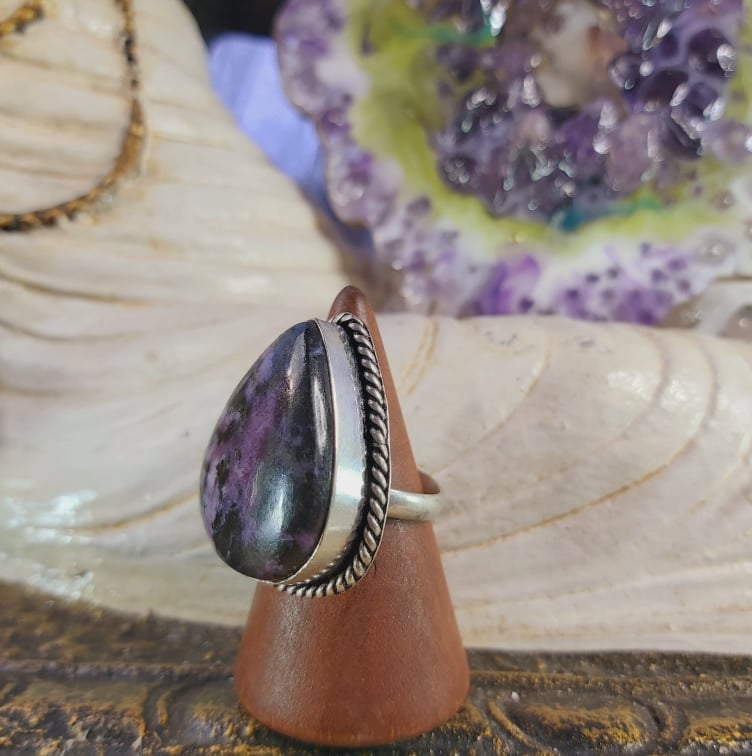 Charoite Spiritual Path Gemstone Ring Size US 9 (E1584)