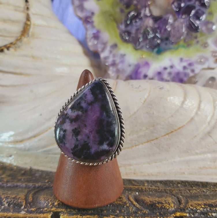 Charoite Spiritual Path Gemstone Ring Size US 9 (E1584)