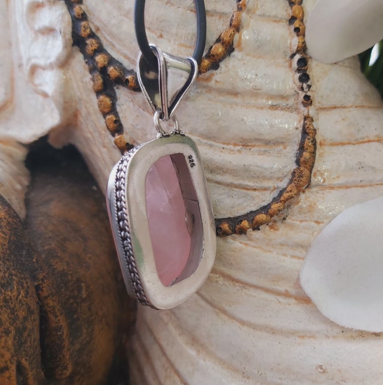 Rose Quartz True Love Gemstone Pendant (E1798)