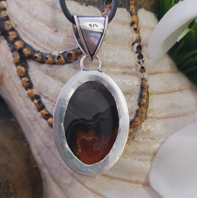 Agate Grounding Gemstone Pendant (E1816)