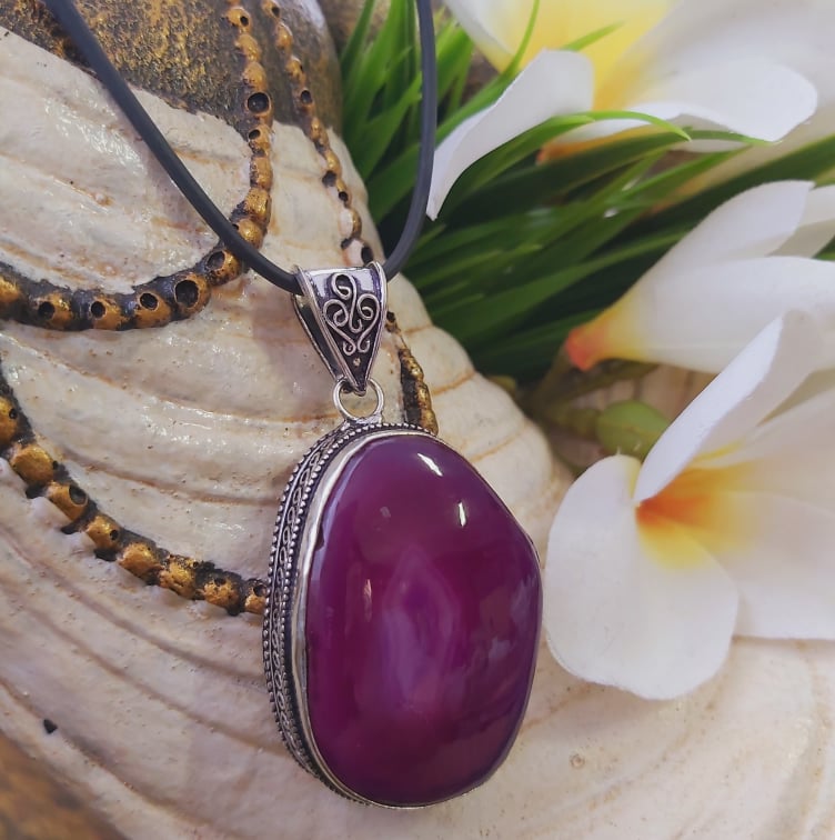 Agate Protection Gemstone Pendant (E1826)
