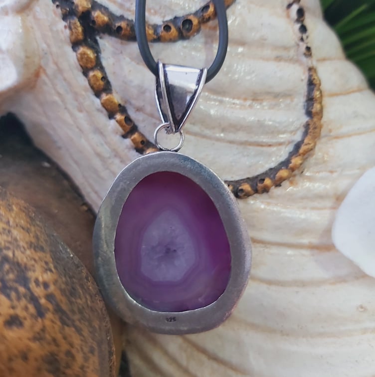 Agate Grounding Gemstone Pendant (E1828)