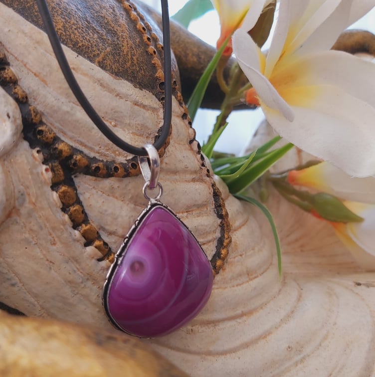 Agate Grounding & Protection Gemstone Pendant (E1887)