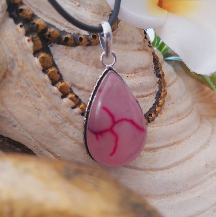 Agate Grounding & Protection Gemstone Pendant (E1896)