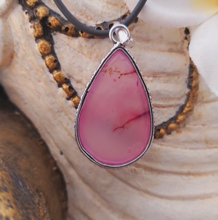 Agate Grounding & Protection Gemstone Pendant (E1896)