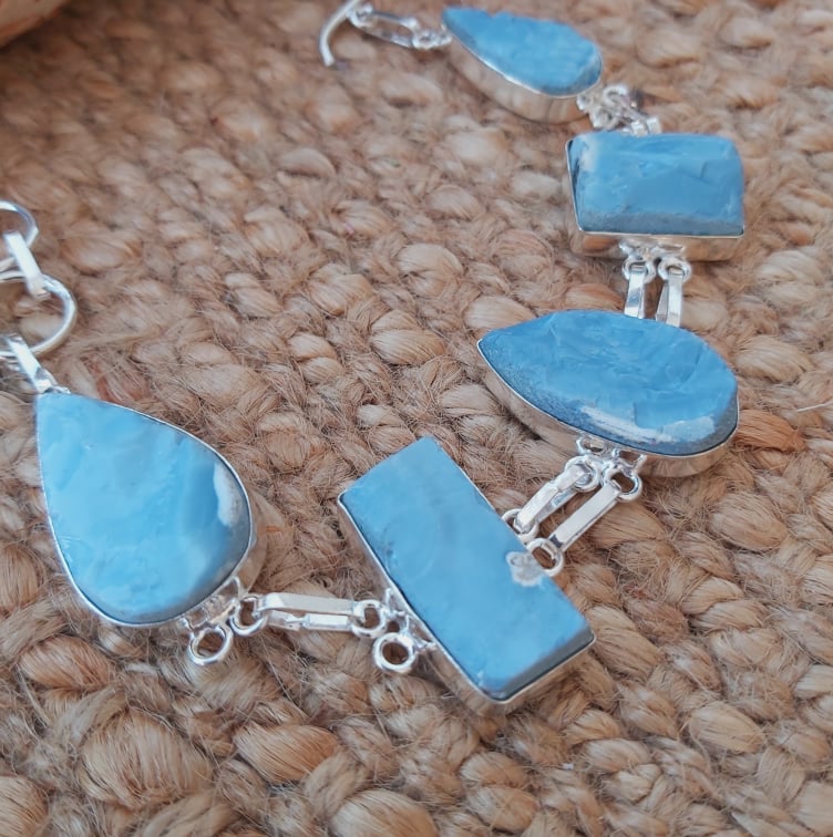 Angelic Owyhee Blue Opal Bracelet 21 cm (E1933)