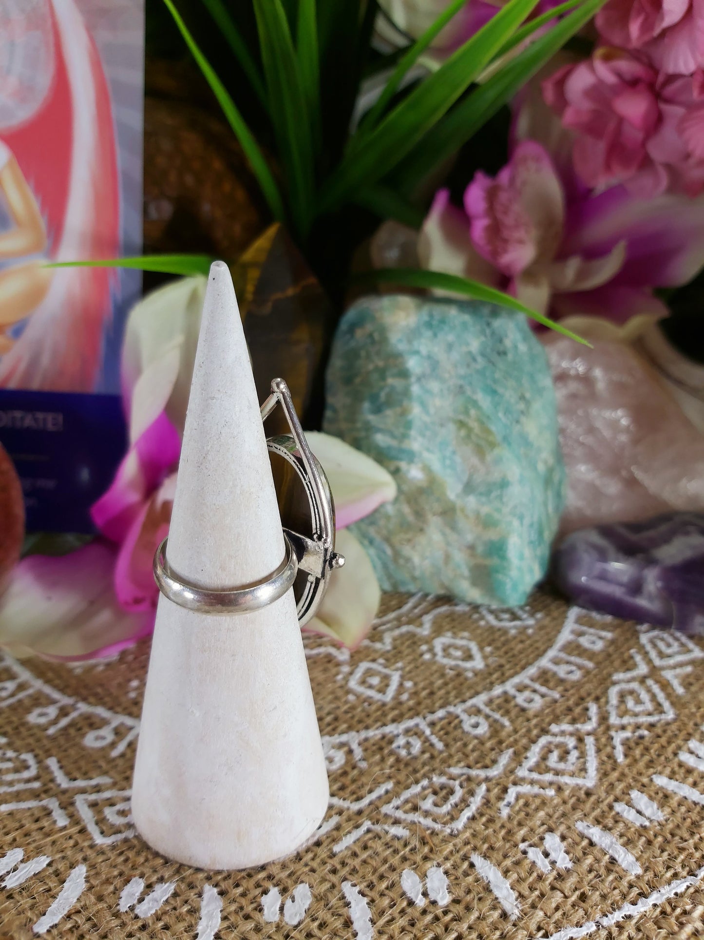 Tiger Eye Earth Star Ring Size US 6 (E216)