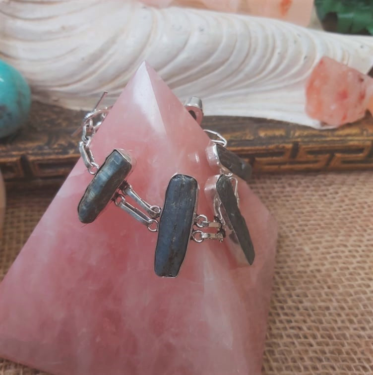 Kyanite Third Eye Chakra Bracelet 18 cm (E2256)