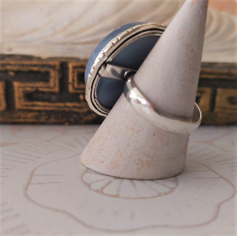 Owyhee Blue Opal Angelic Gemstone Ring US 8.5 (E2324)