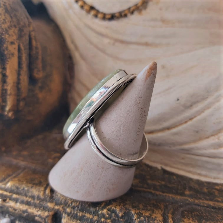 Larsonite Spiritual Grounding Gemstone Ring Size US 9.5 (E2369)