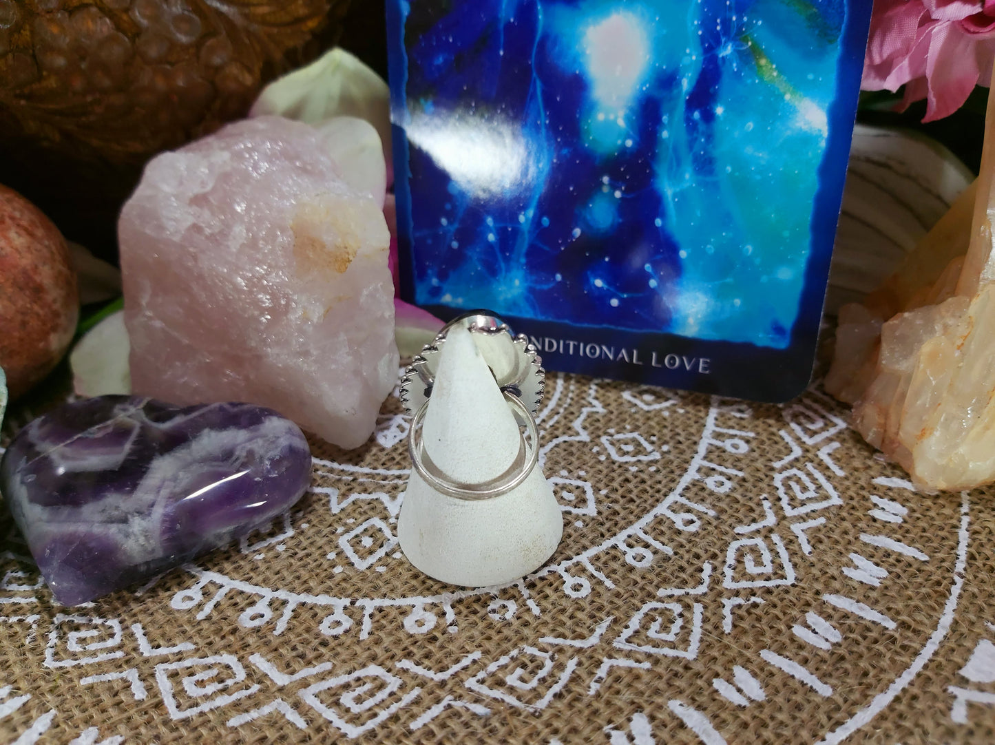 Labradorite Inner Spirit Ring Size US 8.5 (E310)