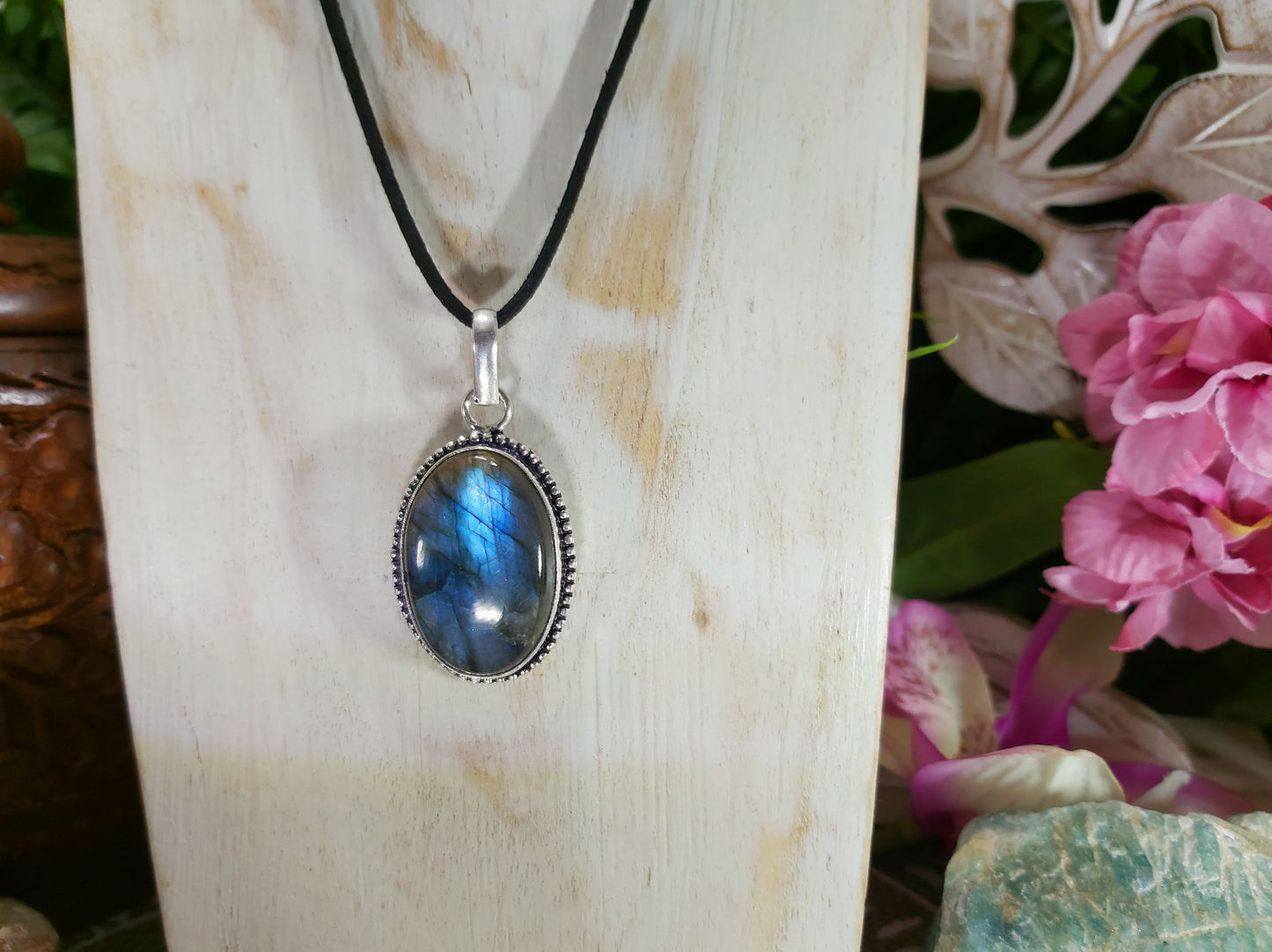 Labradorite Psychic Protection Pendant (E553)