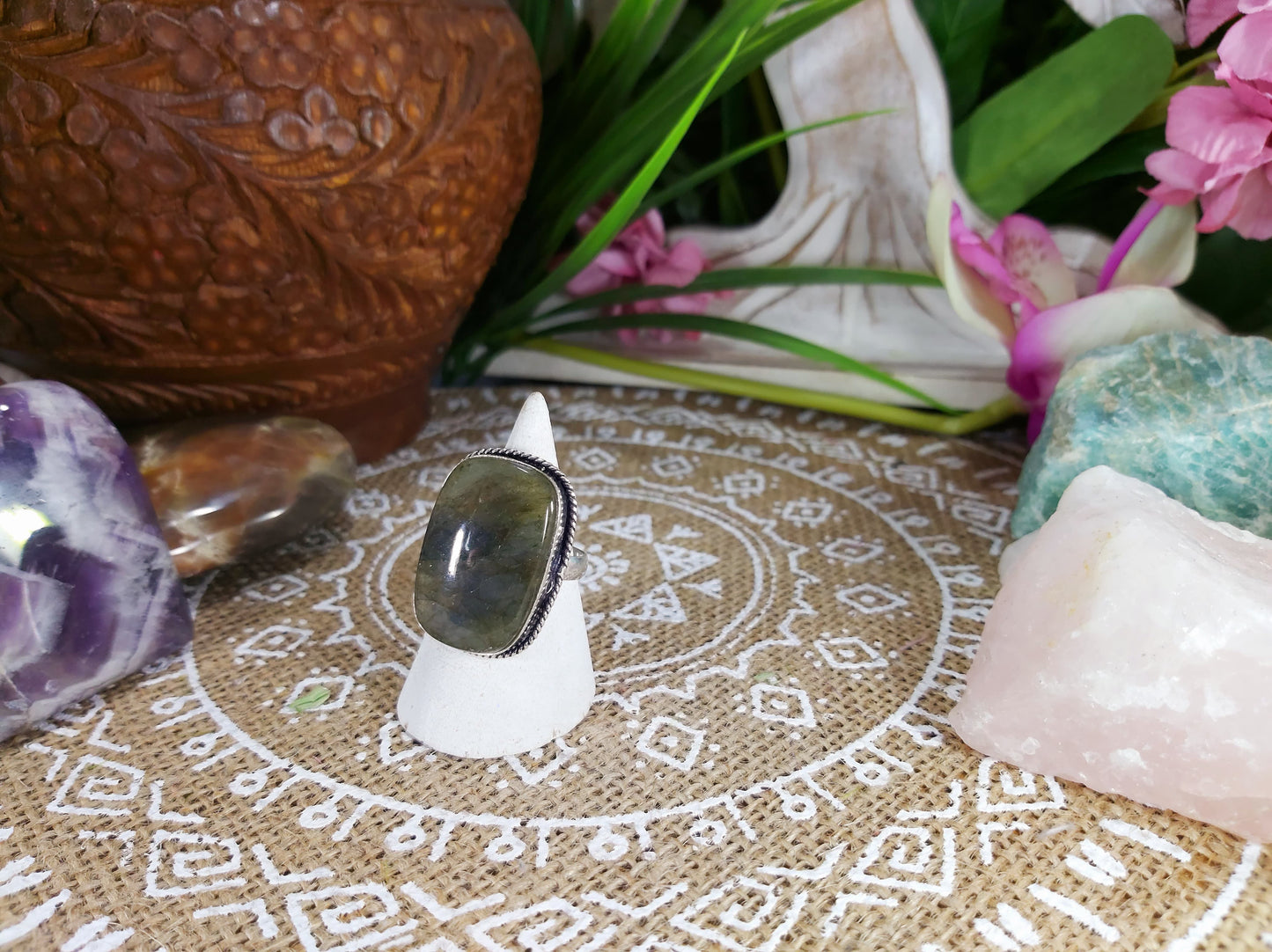 Labradorite Inner Spirit Gemstone Ring Size US 8.5 (E592)