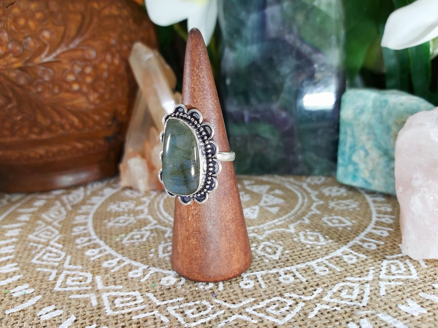 Labradorite Inner Spirit Gemstone Ring Size US 9 (E760)