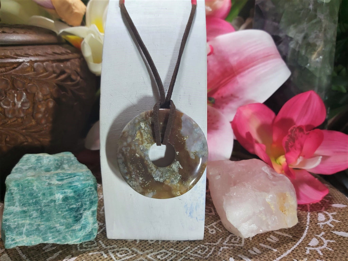 Moss Agate Safety Circle Pendant (E845)