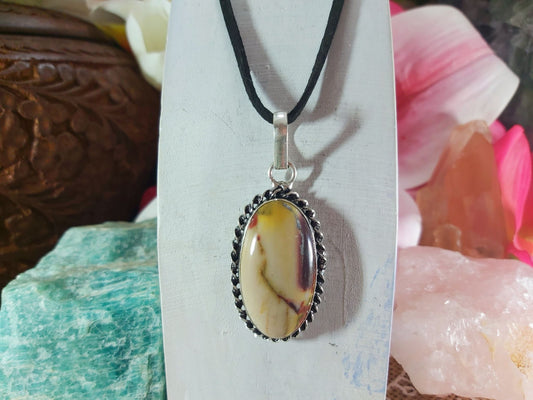 Mookaite Decision Making Pendant (E886)