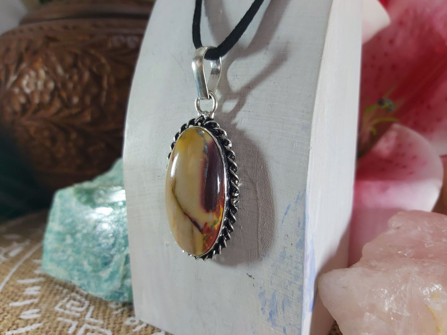 Mookaite Decision Making Pendant (E886)