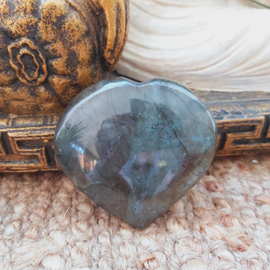 Labradorite Heart Psychic Crystal 158 gms (GEM144)