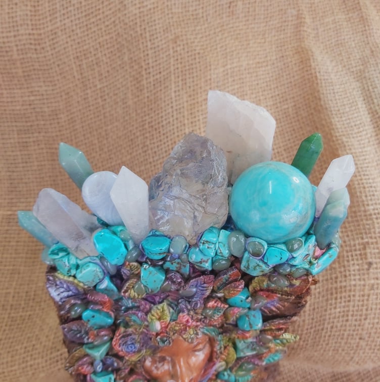 Handmade Crystal Sculpture Decor – Amazonite, Calcite, Clear Quartz, & Moonstone (Deco 1)