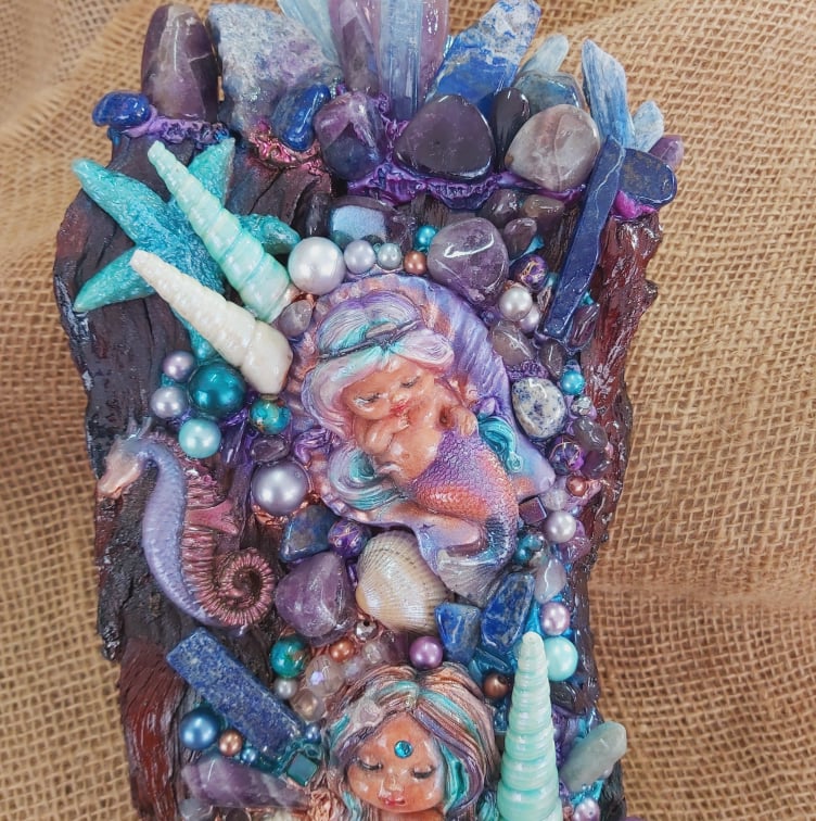 Handmade Crystal Sculpture Decor – Amethyst, Kyanite, & Lapis Lazuli (Deco 2)