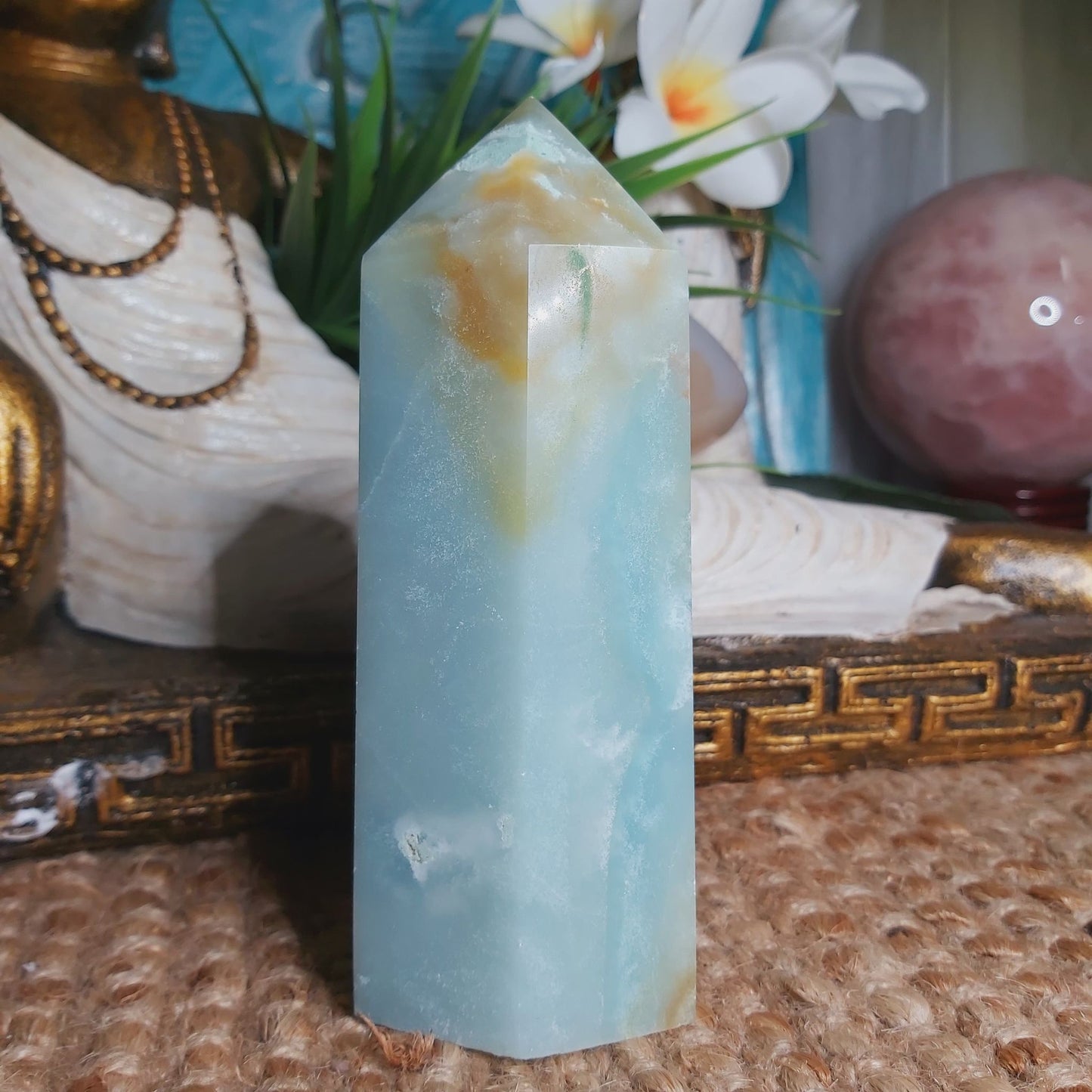 Caribbean Calcite Third Eye 713 gms (GEM116)