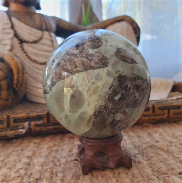 Green Moonstone Sphere Crystal Gemstone 1044 gms (GEM228)