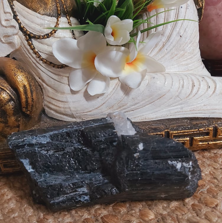 Raw Black Tourmaline Crystal 863 gms (GEM261)