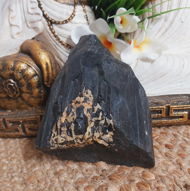 Raw Black Tourmaline Crystal 1223 gms (GEM263)