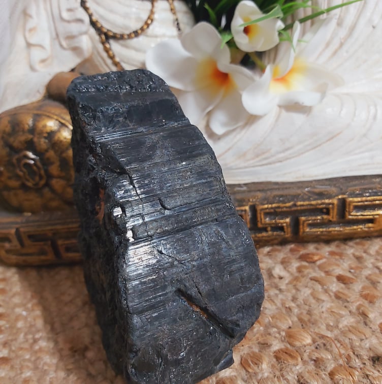 Raw Black Tourmaline Crystal 1140 gms (GEM264)