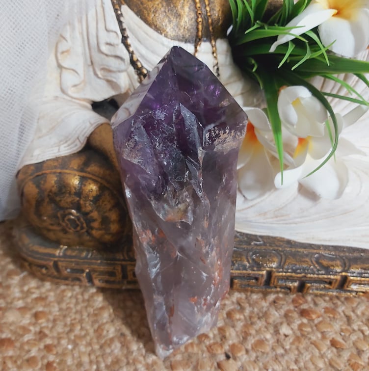 Chevron Amethyst Protection Goddess 681 gms (GEM266)